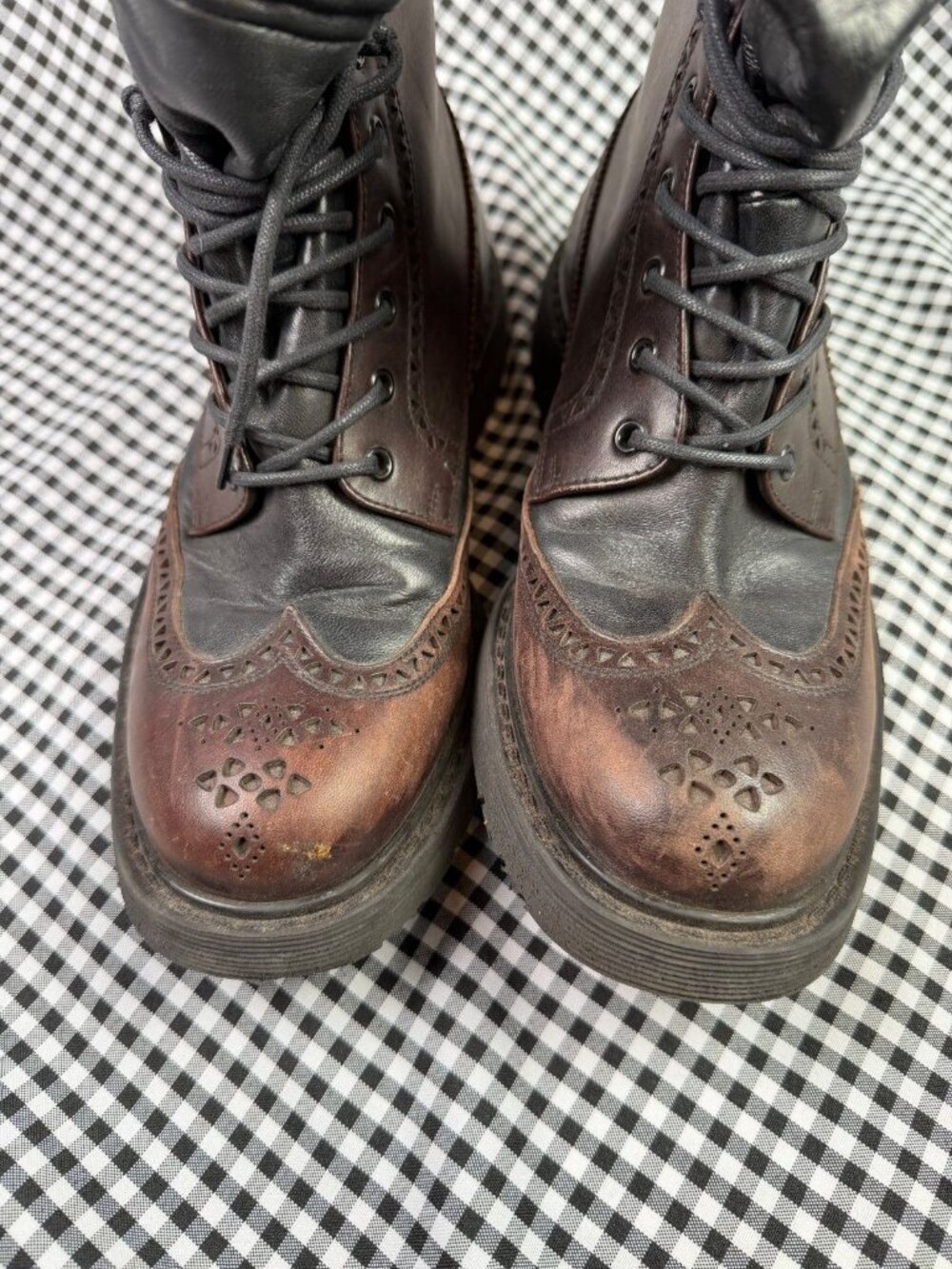 Prada Leather Combat Boots Brown Black Cap Toe Brogue Lace Up Mens 7 Womens 9.5 - Picture 2 of 6